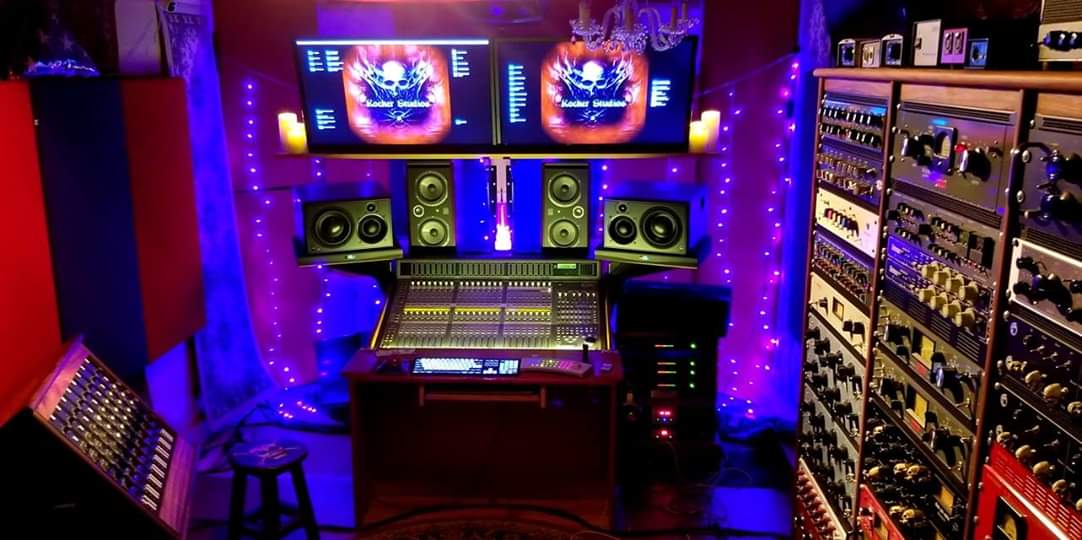 Studio/FB_IMG_1553834809936.jpg