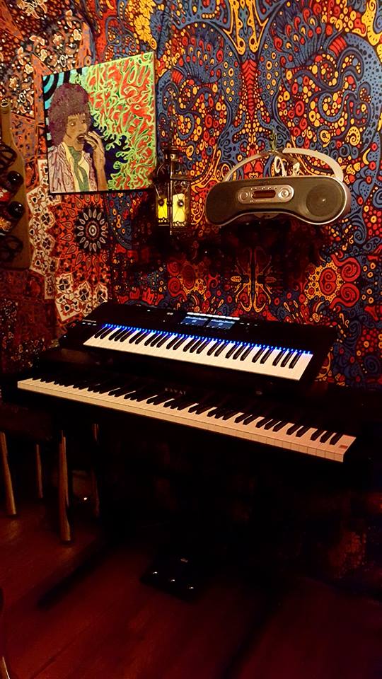 Studio/keys.jpg